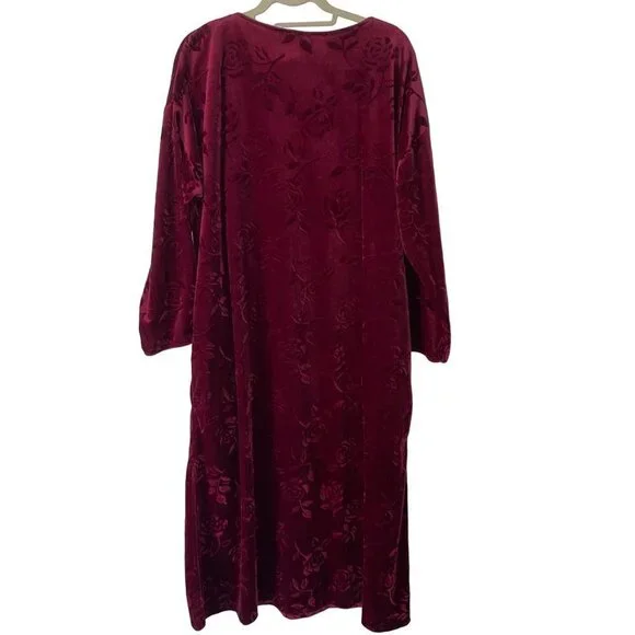 Cinema Etoile Vintage Robe Size XL Burgundy Velour Floral Jacquard Pullover - Picture 9 of 11